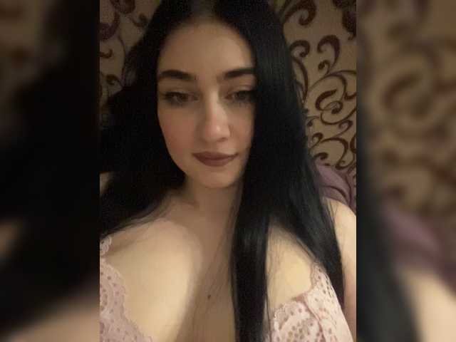 BabyMilia717 live cam on BongaCams