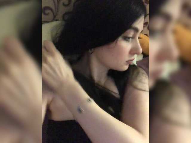 BabyMilia717 live cam on BongaCams