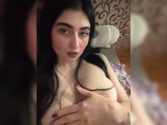 BabyMilia717 live cam on BongaCams
