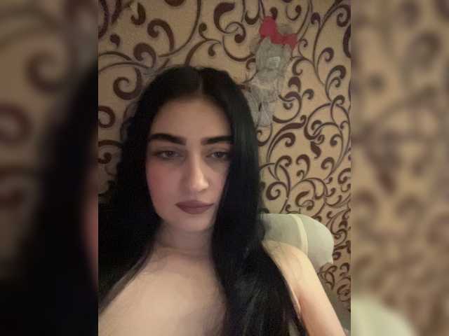BabyMilia717 live cam on BongaCams