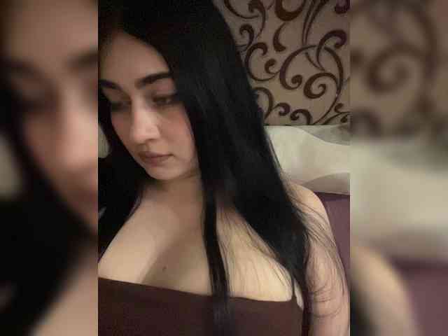 BabyMilia717 Sex Cam Show