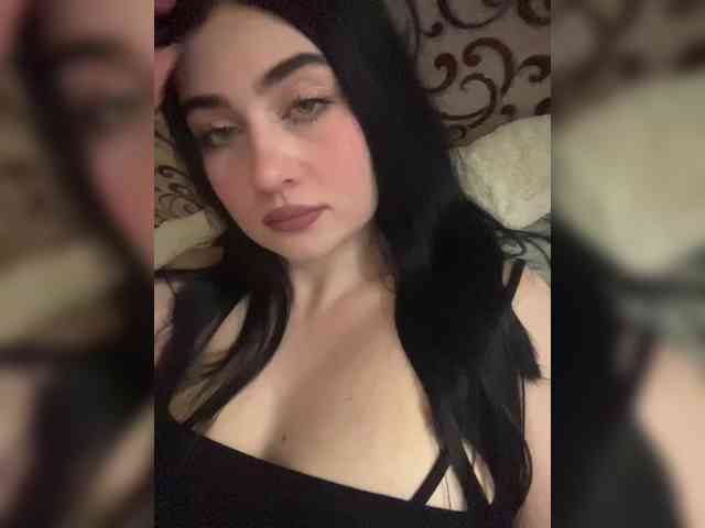 BabyMilia717 Sex Cam Show