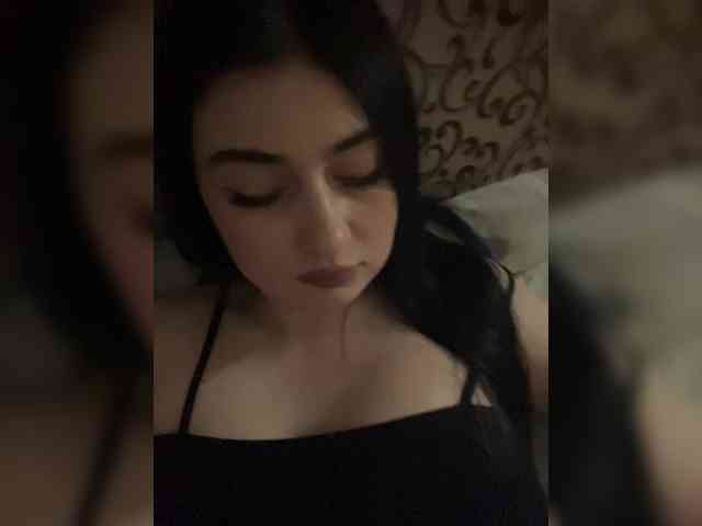 BabyMilia717 Sex Cam Show