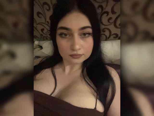 BabyMilia717 Sex Cam Show