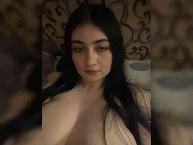 BabyMilia717 Sex Cam Show