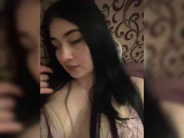 BabyMilia717 Sex Cam Show