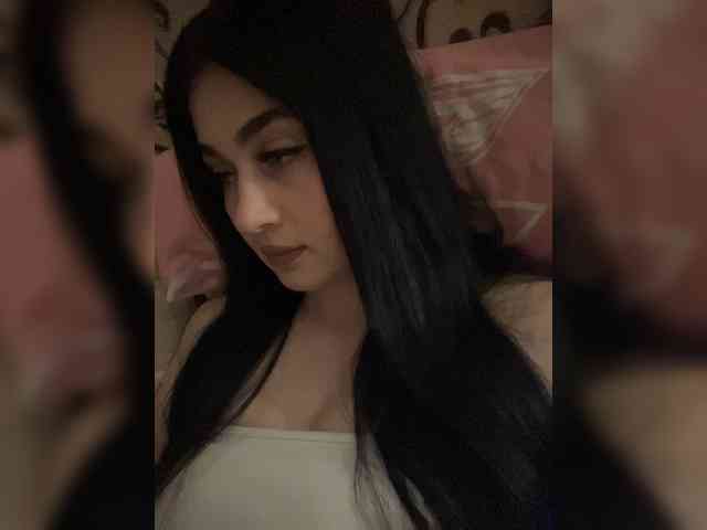 BabyMilia717 Live Webcam on BongaCams