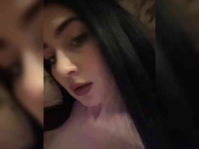 BabyMilia717 Sex Cam Show