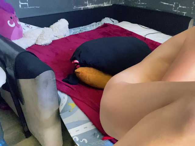Jennifferr live cam on BongaCams
