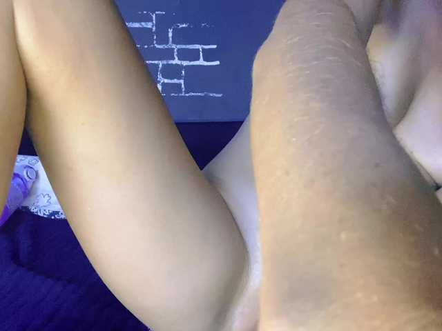 Jennifferr live cam on BongaCams