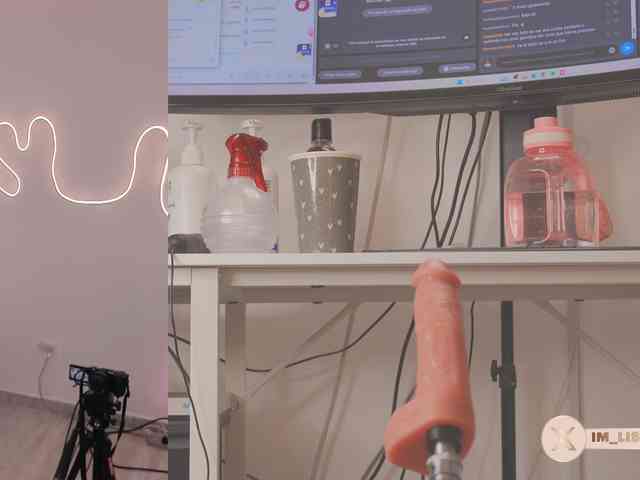 LissaMorgan webcam