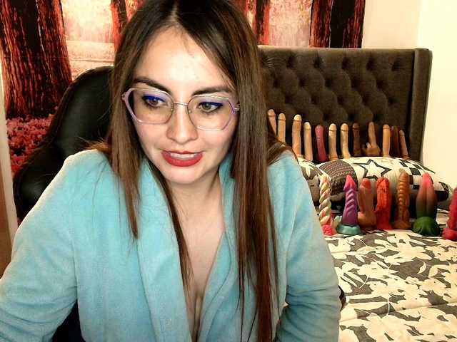sofia23dirty live cam on BongaCams
