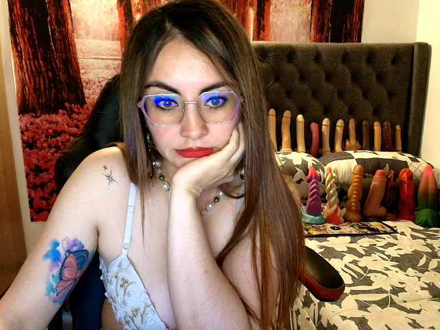 sofia23dirty live cam