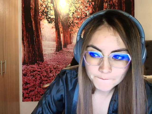 sofia23dirty live webcam show