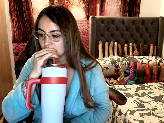 sofia23dirty live cam preview