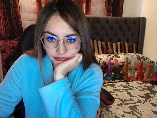 sofia23dirty live cam on BongaCams