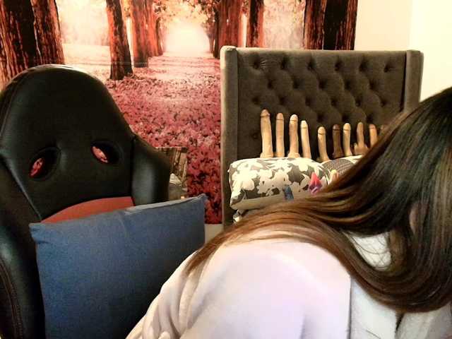sofia23dirty, en directo ahora en BongaCams