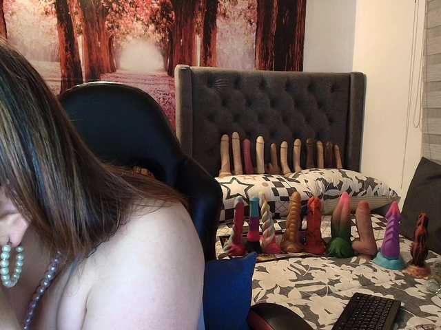sofia23dirty live cam on BongaCams