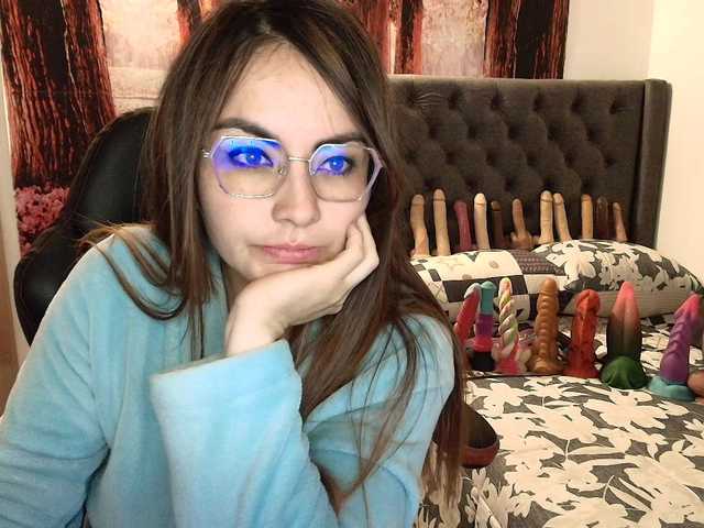 sofia23dirty Live Cam on BongaCams