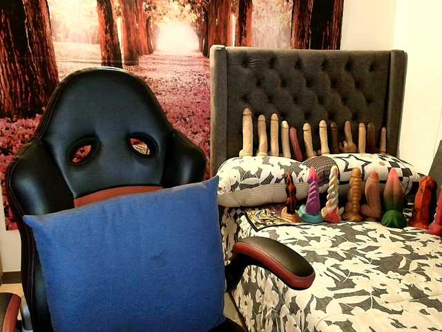 sofia23dirty live cam on BongaCams