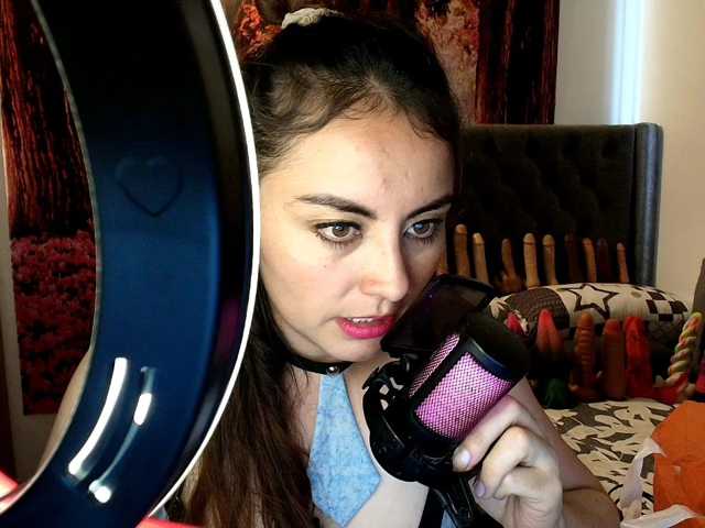 sofia23dirty live cam on BongaCams
