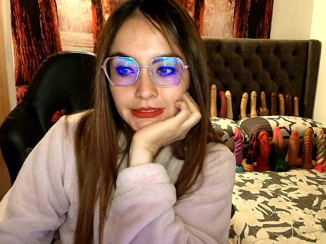 sofia23dirty live cam on BongaCams