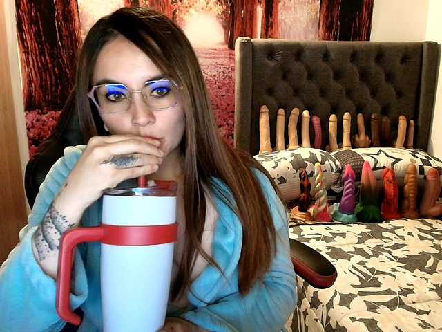 sofia23dirty live cam on BongaCams