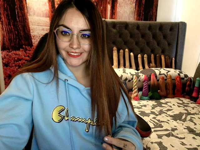 sofia23dirty live cam on BongaCams