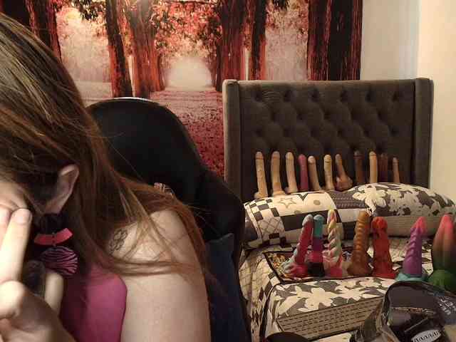 sofia23dirty's live room