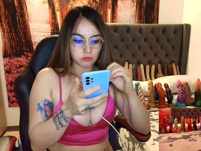 sofia23dirty webcam