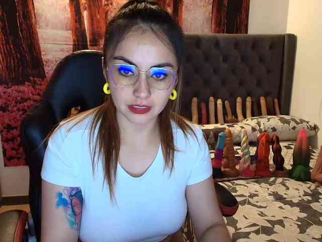sofia23dirty webcam
