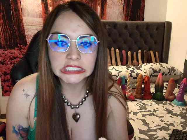 sofia23dirty webcam