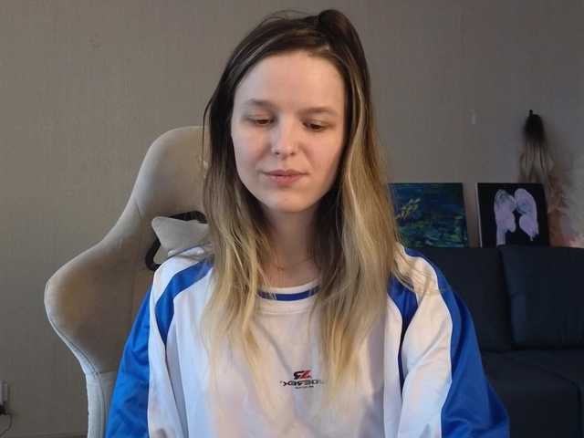 mali-'s BongaCams show and profile