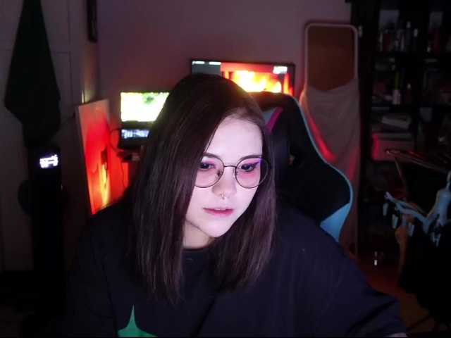 Furiyssh live cam on BongaCams