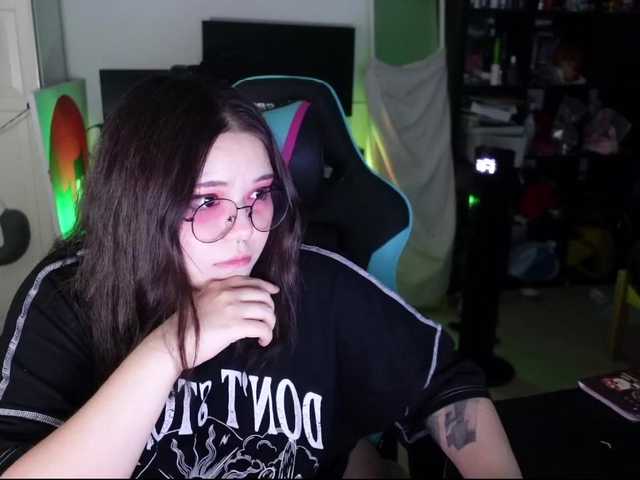 Furiyssh live cam on BongaCams