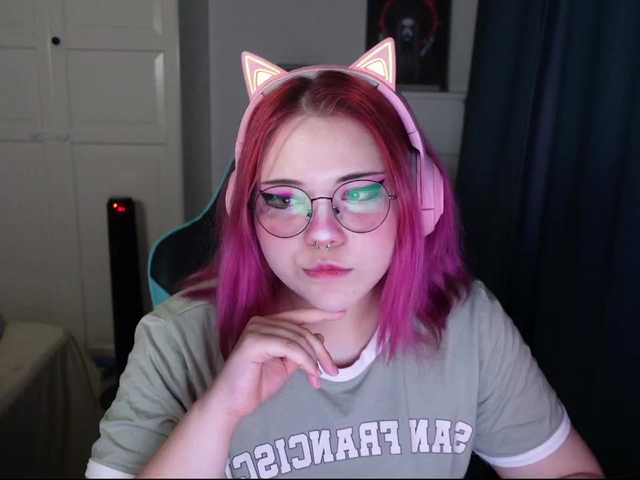 Furiyssh live cam on BongaCams