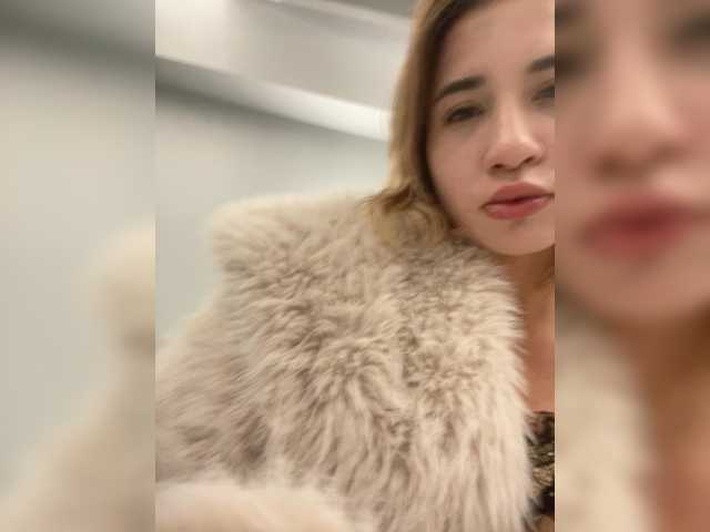 alizii live cam on BongaCams