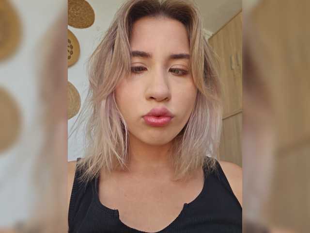 alizii live cam on BongaCams