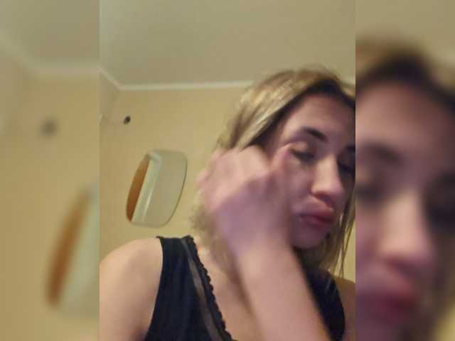 alizii live cam on BongaCams
