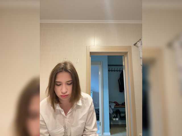 alizii's BongaCams show and profile