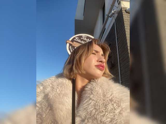 alizii live cam on BongaCams