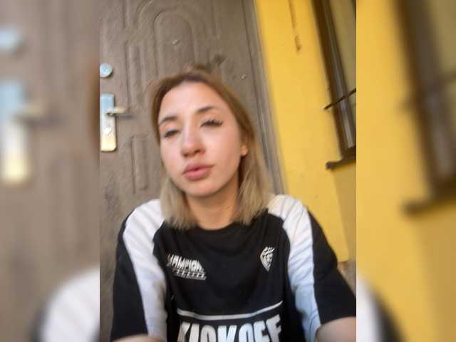 alizii live cam on BongaCams