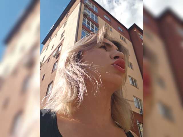 alizii live cam on BongaCams