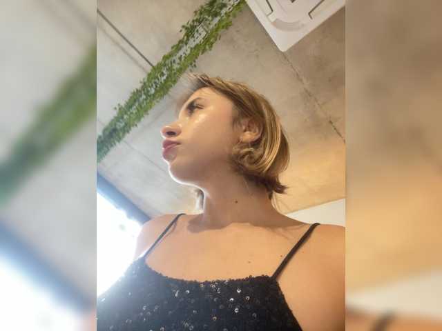 alizii live cam on BongaCams