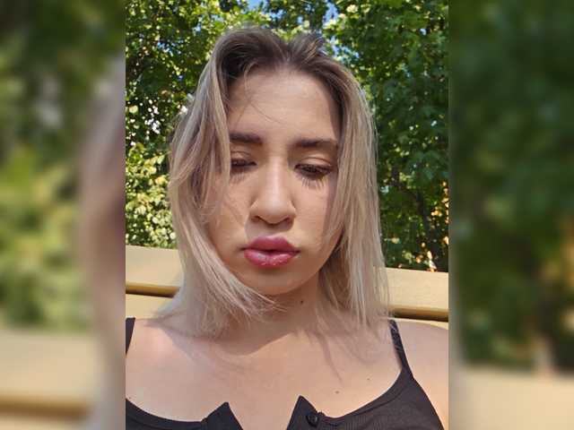 alizii live cam on BongaCams