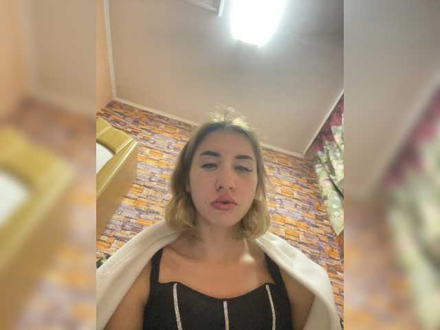 alizii live cam on BongaCams