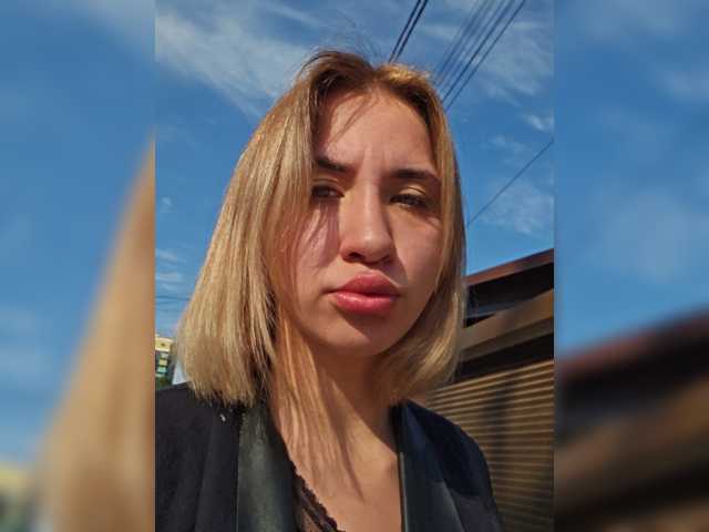 alizii live cam on BongaCams