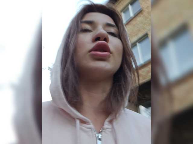 alizii live cam on BongaCams