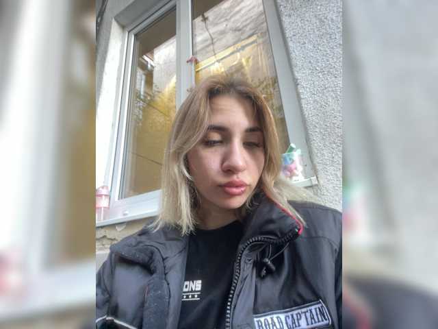alizii live cam on BongaCams