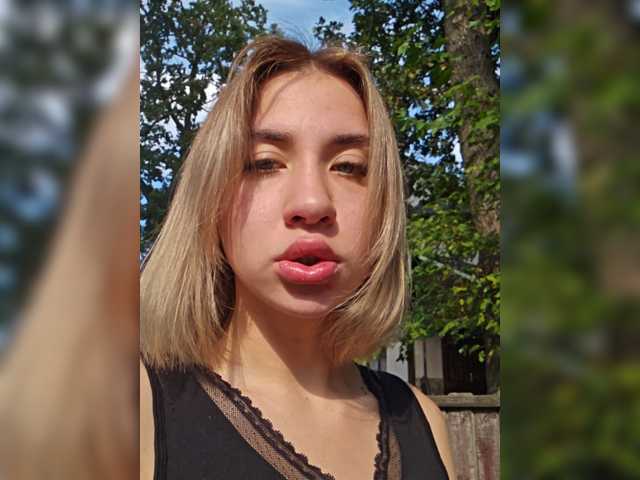 alizii live cam on BongaCams